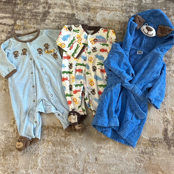 Carter's One Pieces 2 Nb Carters Footed Sleepers And Doggie Robe